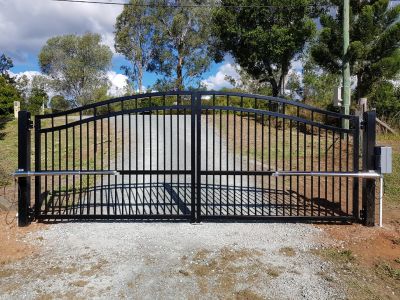 Automatic farm gate openers, electric or solar