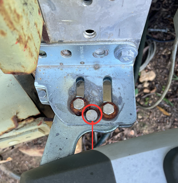 tmt bracket