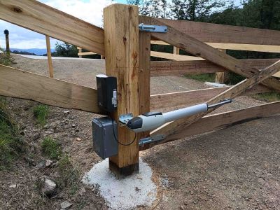 swing gate motor